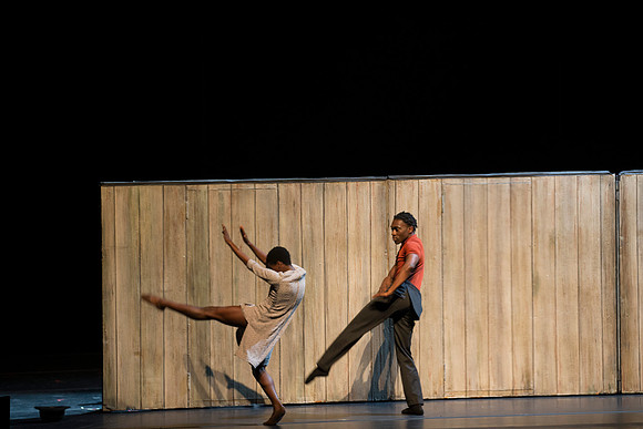 20170223_Alvin_Ailey_Walking_Mad_PR_Closeup_G3P1476