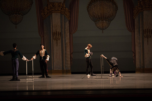 20180207_Theme_and_Variations_Backstage_73A0065