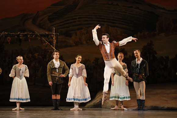 20161020_MCB_Giselle_2Cast_Act1_no Makeup_DRDA_Arsht_73A0001