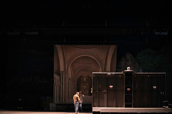20240417_Swan_Lake_Back_Stage_DSC5450.ARW