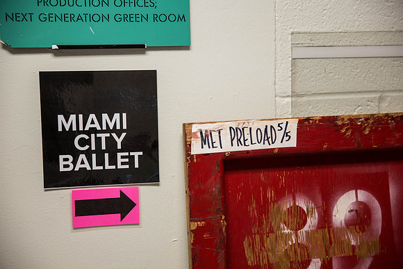 20161022_MCB_Giselle_Costunes_Props_Arsht9C7C0059