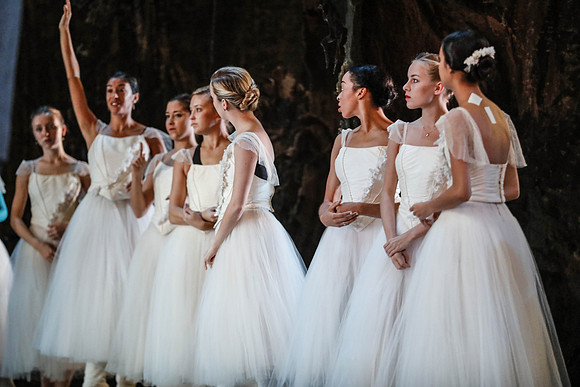 20161020_MCB_Giselle_2Cast_Act2_no Makeup_DRDA_Arsht_73A1524