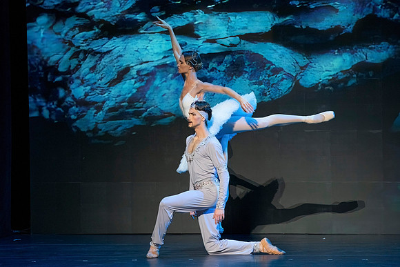 20241026_untitled20241026_Pas de deux from La bayadere__DSC1783