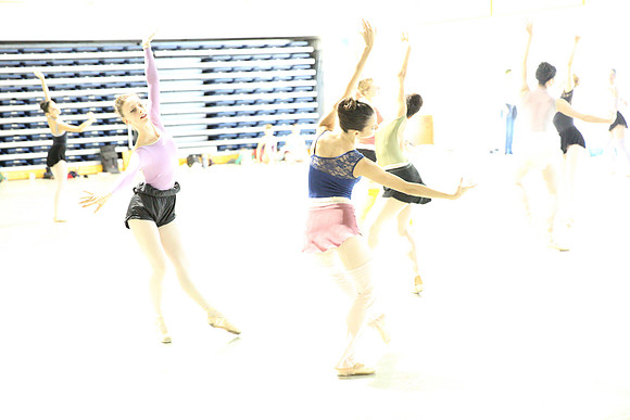 20150312_MCB_Raymonda_Variations_Studio_Arnold_9C7C6249