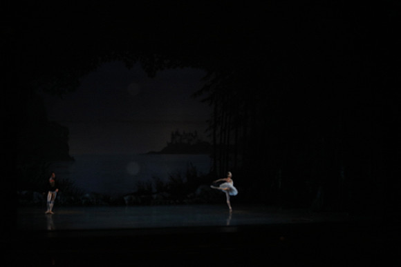 20151023_MCB_Swan_Lake_Prefomance_Arsht__75A2393