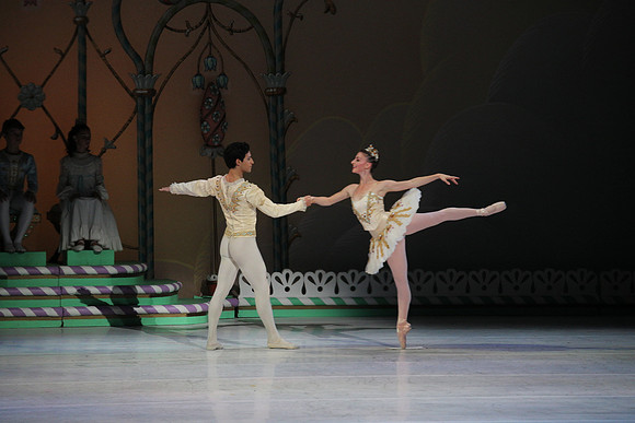 20141223_Nutcracker_ARTC_Pasdedeux_CG3P1183