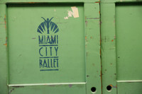 20161007_MCB_Logo_on_Boxes__73A6243