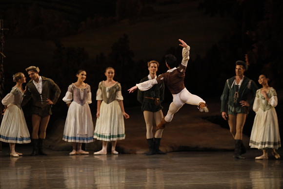 20161023_MCB_Giselle_Act1_3Cast_Jennifer_Laurent_Arsht__73A2179