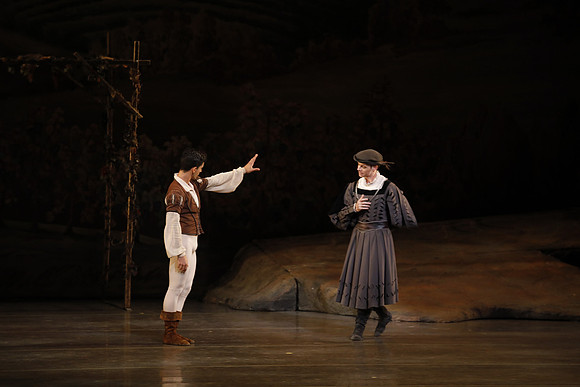 20161023_MCB_Giselle_Act1_3Cast_Jennifer_Laurent_Arsht__73A1457