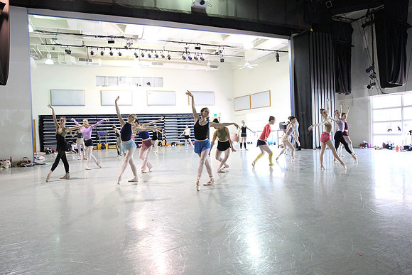 20150312_MCB_Raymonda_Variations_Studio_Arnold_9C7C6318