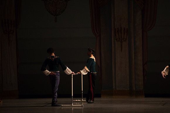 20180207_Theme_and_Variations_Backstage_73A0088