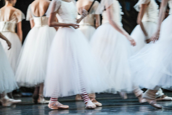 20161020_MCB_Giselle_2Cast_Act2_no Makeup_DRDA_Arsht_73A1450