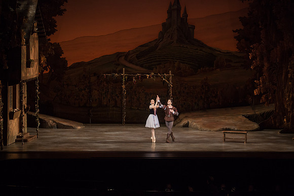 7064_DG_GISELLE_Broward_Preformance_Miami_City_Ballet_FL_IMG_2925