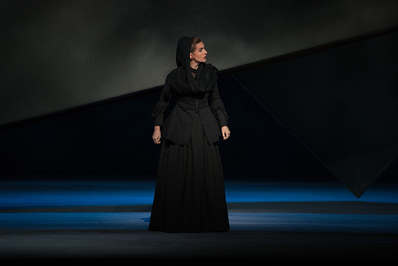 Lucia di Lammermoor Florida Grand Opera by Salvadore Cammarano