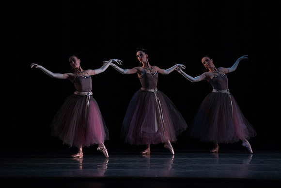 20180405_La Valse_Balanchine_Ravel__73A4171