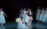 20161022_MCB_Giselle_Act2_2Cast_Tricia_Arsht_73A1020