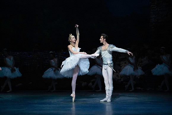 20240417_Swan_Lake_Act 4_2_Cast_DSC3050.ARW
