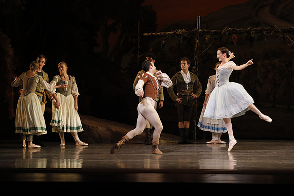 20161020_MCB_Giselle_2Cast_Act1_no Makeup_DRDA_Arsht_73A0065