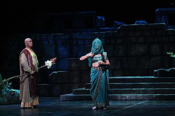 20150226_The_Pearl_Fisher_Act_39C7C1671