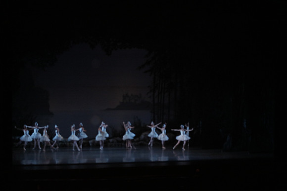 20151023_MCB_Swan_Lake_Prefomance_Arsht__75A2457