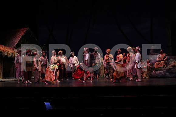 20150226_The_Pearl_Fisher_Act_29C7C0599