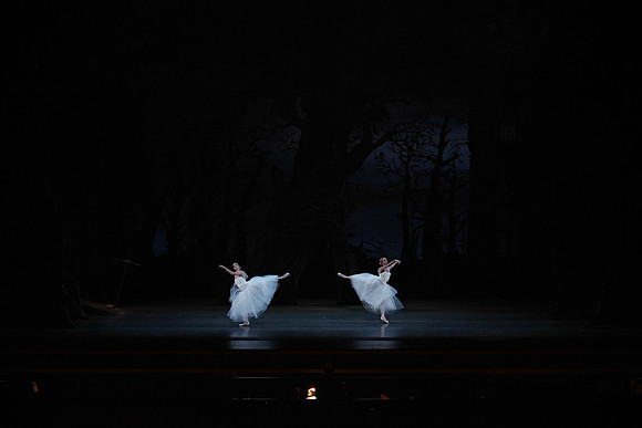 20161020_MCB_Giselle_Act1_DRSH_75A0503