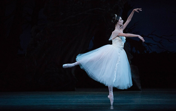 20161021_MCB_Giselle_Cast1_Act2__73A6519