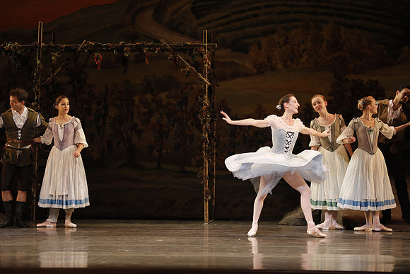 20161020_MCB_Giselle_2Cast_Act1_no Makeup_DRDA_Arsht_73A0072