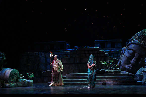 20150226_The_Pearl_Fisher_Act_39C7C1640