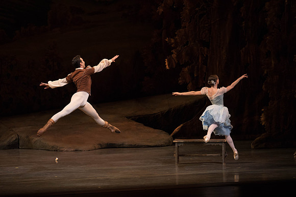 20161022_MCB_Giselle_Act1_2Cast_Tricia_Arsht_Arsht_73A5948