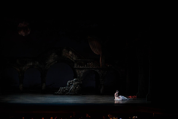 5029_DG_Miami_City_Ballet_Romeo_and_Juliet_Broward_center_2011IMG_0637-2