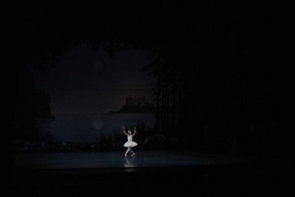 20151023_MCB_Swan_Lake_Prefomance_Arsht__75A2297