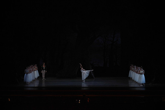 20161020_MCB_Giselle_Act1_DRSH_75A1423