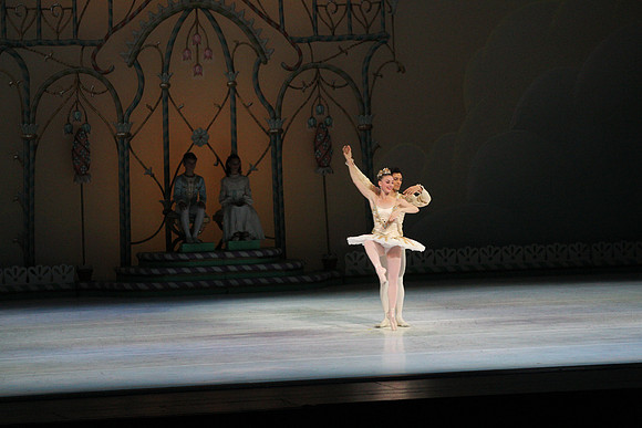 20141223_Nutcracker_ARTC_Pasdedeux_AL1B5748