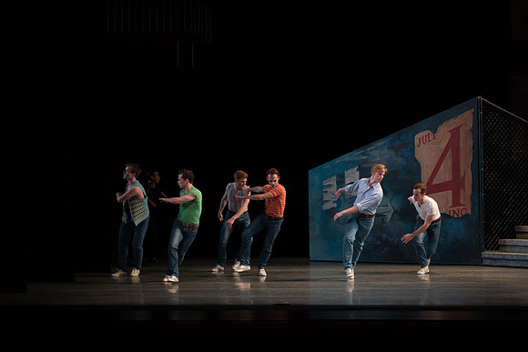 20180111_West_Side_Story_Suite_73A7231