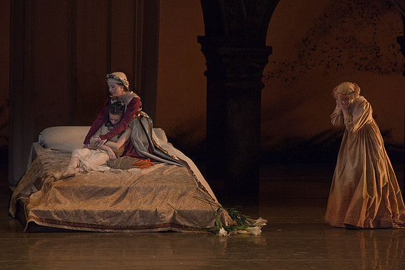 5029_DG_Miami_City_Ballet_Romeo_and_Juliet_Broward_center_2011_MG_7605-2