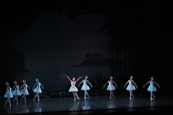 20151025_MCB_Swan_Lake_2Cast_Arsht_IMG_0132