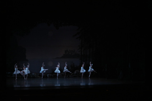 20151023_MCB_Swan_Lake_Prefomance_Arsht__75A2444