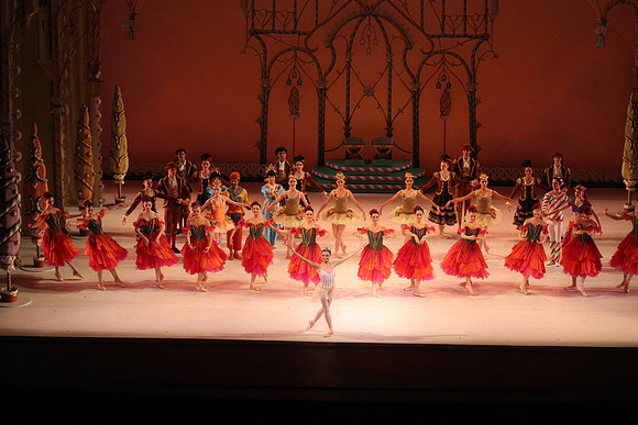 20141229_Nutcracker_WPB_Bows_CG3P4593