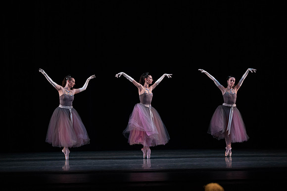 20180405_La Valse_Balanchine_Ravel__73A4197