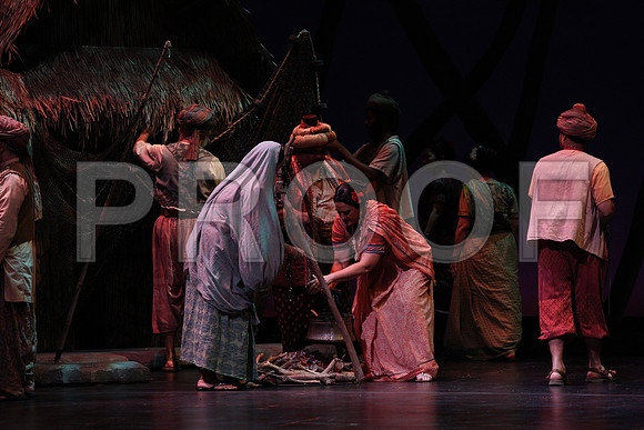 20150226_The_Pearl_Fisher_Act_29C7C0770