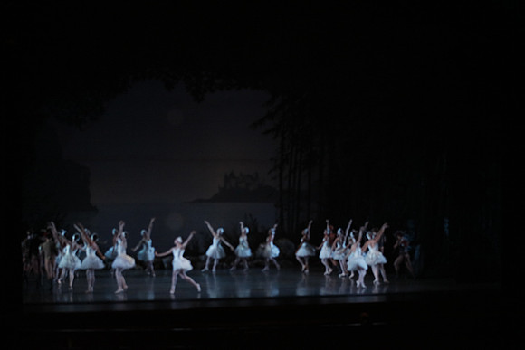 20151023_MCB_Swan_Lake_Prefomance_Arsht__75A2613