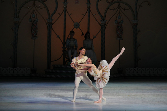20141223_Nutcracker_ARTC_Pasdedeux_CG3P0910