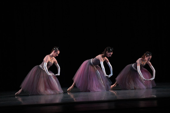 20180405_La Valse_Balanchine_Ravel__73A4139