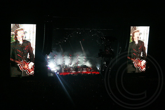 20100409_3886_DG_Paul_Mccartney_Up_Coming_Tour_Concert_Miami_FL__MG_0011