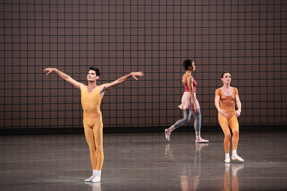 20170114_Glass_Pieces_Preformance_Saturday_Chase_Lauren_MCB_9C7C0050