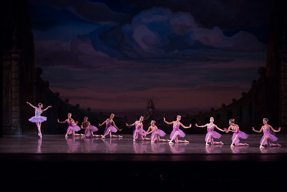 20150326_Raymonda_Variations_MCB_Kravitz_9C7C1618