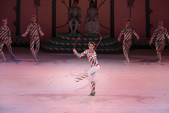 20141229_Nutcracker_WPB_Hoops_CG3P1442