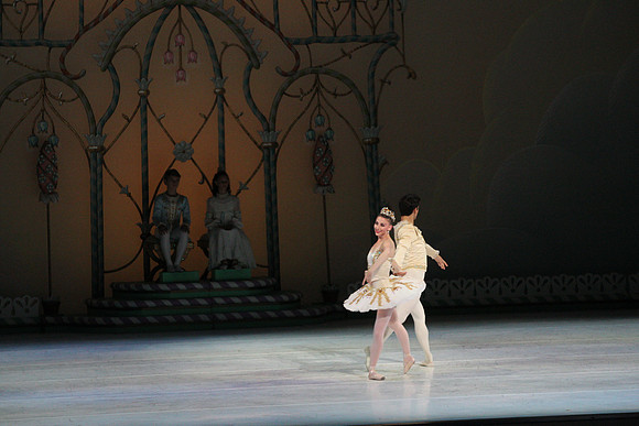 20141223_Nutcracker_ARTC_Pasdedeux_AL1B5787