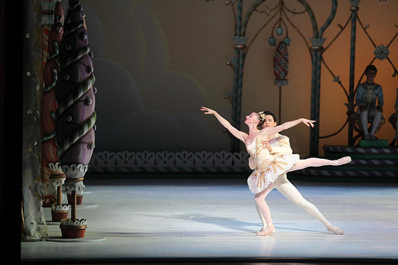 20141223_Nutcracker_ARTC_Pasdedeux_CG3P1107